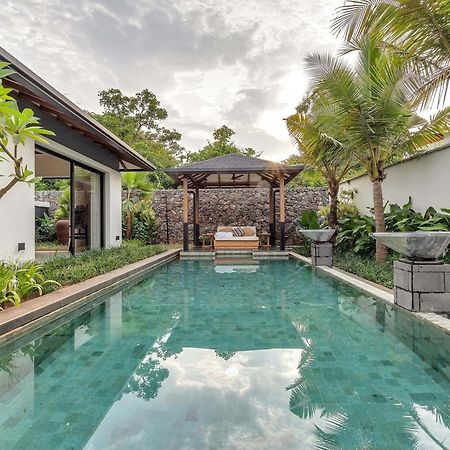 Over Water Villas - Rumah Hutan Cunchelim Ngoại thất bức ảnh