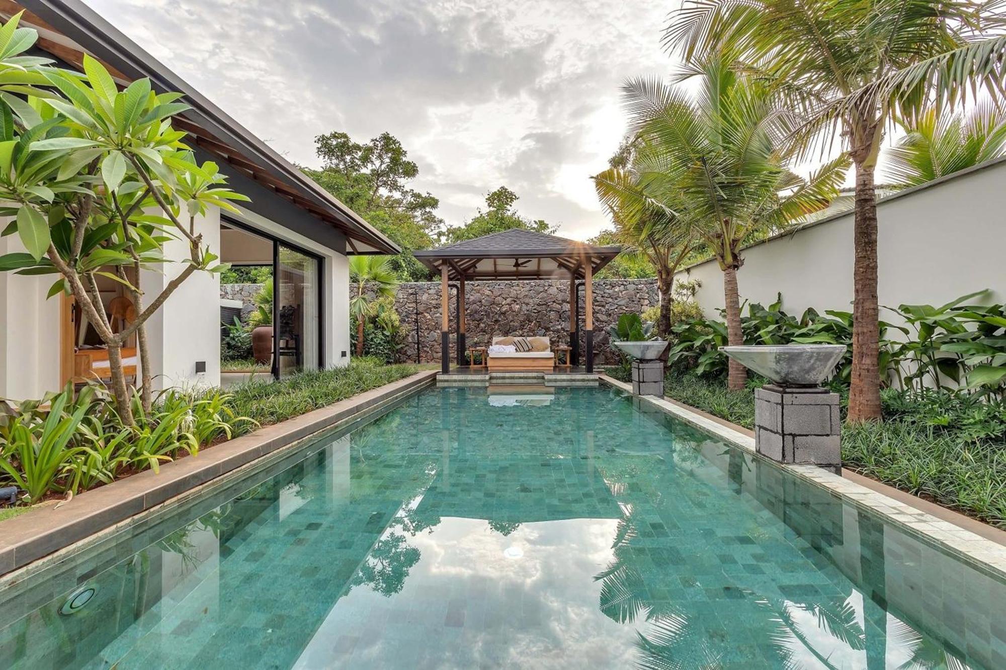 Over Water Villas - Rumah Hutan Cunchelim Ngoại thất bức ảnh