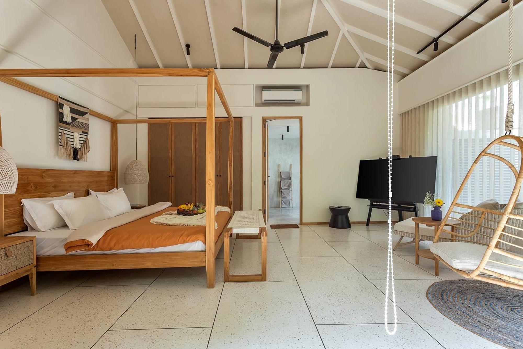 Over Water Villas - Rumah Hutan Cunchelim Ngoại thất bức ảnh
